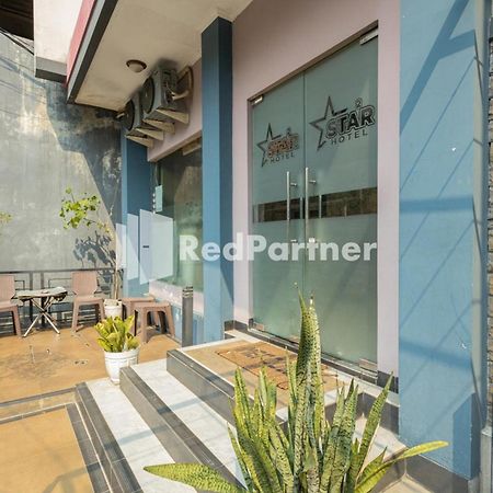 Star Hotel Jaksa Mitra Reddoorz 자카르타 외부 사진